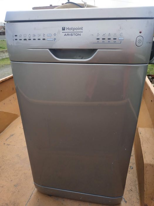 Миялна Аристон Ariston LL 43s на части