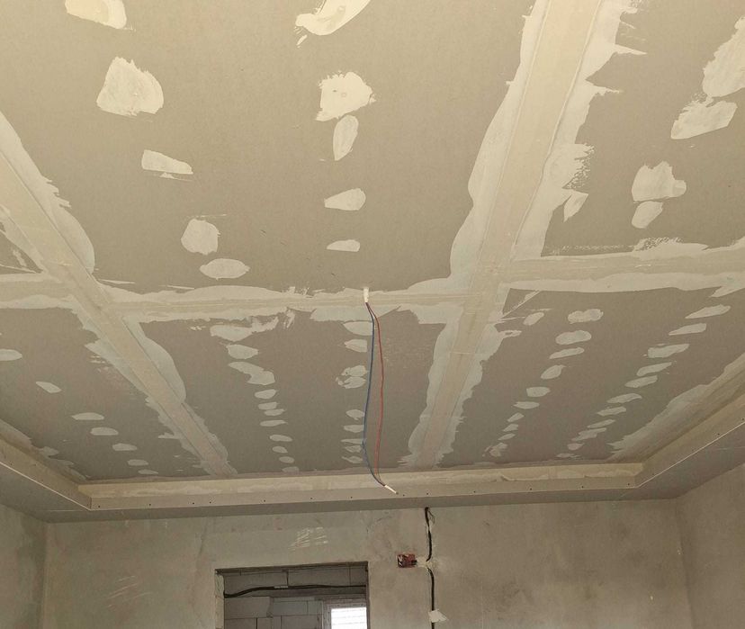 Amenajări interioare – Rigips, Parchet, Gresie, Zugrăveli.