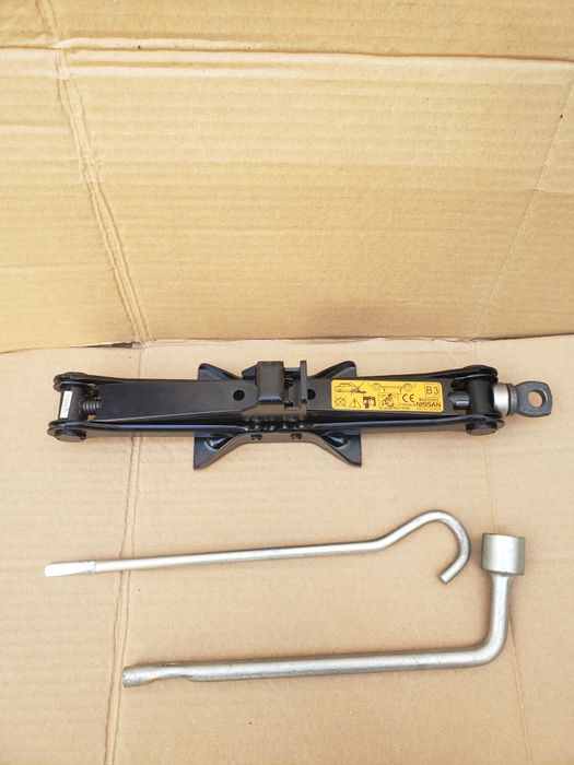 Kit pana cric cheie nissan original