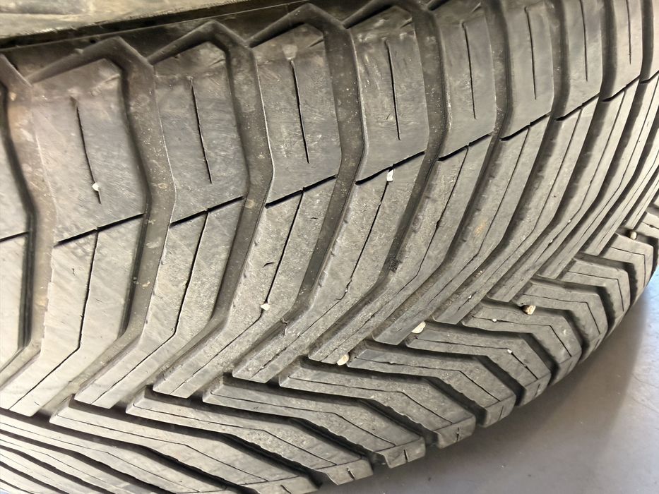 Anvelope all season 235/55/17 Michelin CrossClimate 2