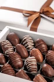 Клубника в шоколаде Астана