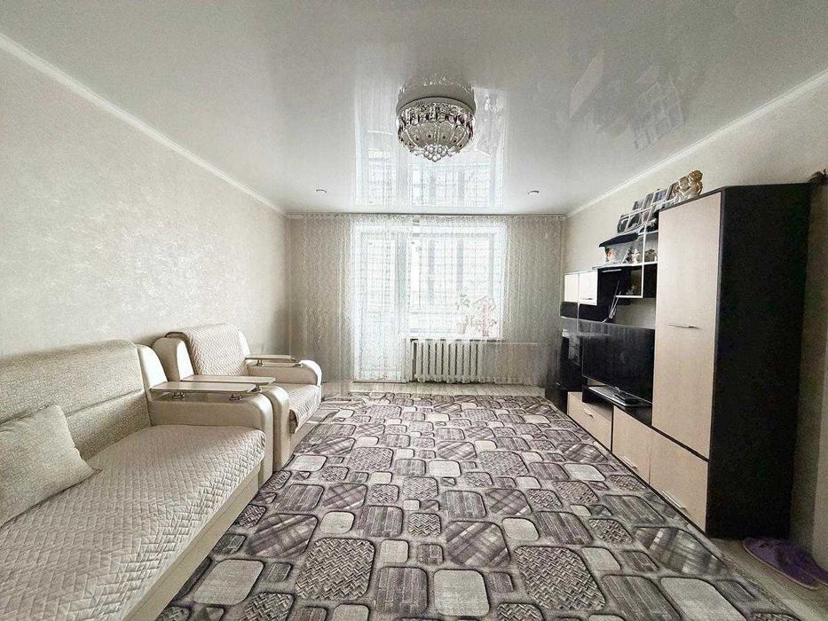 Продам 2 комнатную в Центре!