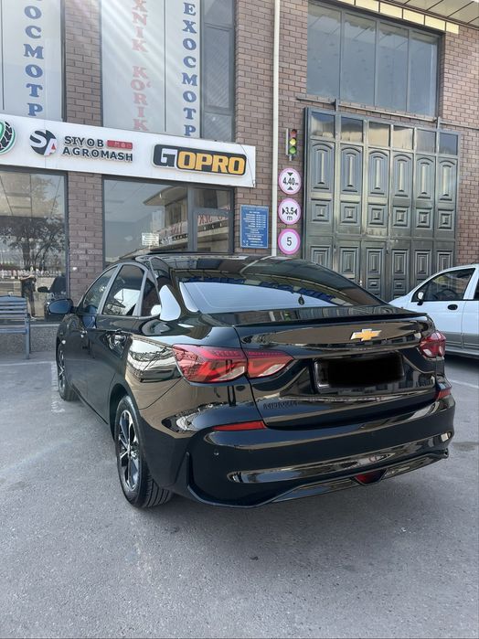 Chevrolet Monza 1.3 turbo 2023