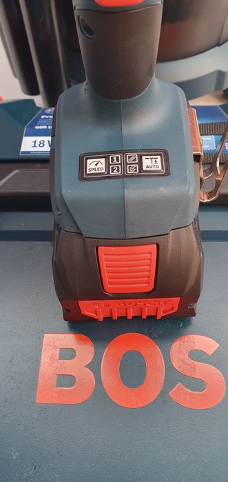 BOSCH GDR 18V-215  filetanta cu impact 215Nm NOUA