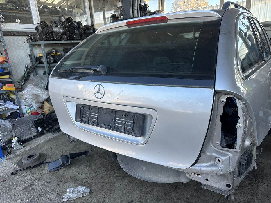 Врата багажник за Мерцедес w203 C classe комби!