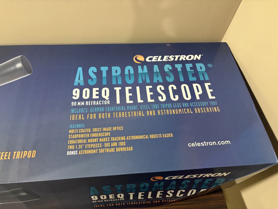 Celestron AstroMaster 90EQ  – телескоп НЕИЗПОЛЗВАН, пълен комплект