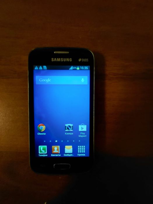 Телефон Самсунг отличном состоянии