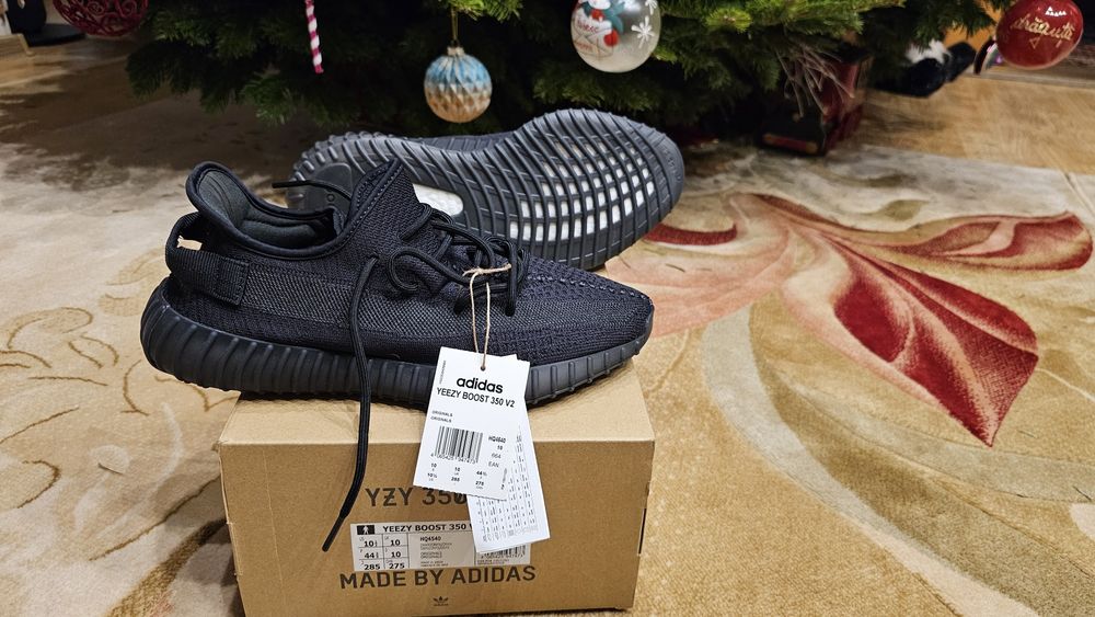 Yeezy Boost 350 V2 Onyx