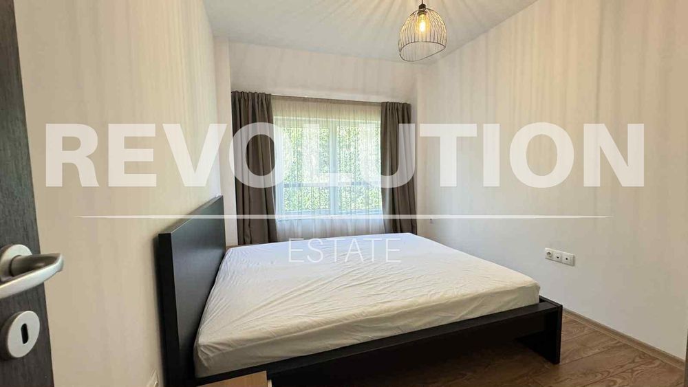 Дава се под наем Тристаен апартамент в Варна, Център - 89 кв.м за 800 € - Снимка #3