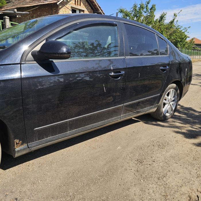 Пасат Б6 1.9 дизел 105кс БКЦ. черен на ЧАСТИ (Passat B6 BKC na chasti)