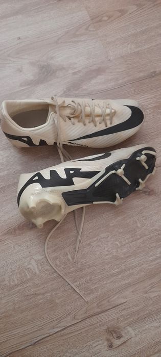 Nike Футболни обувки 44 номер