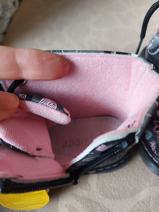 Чисто нови детски боти