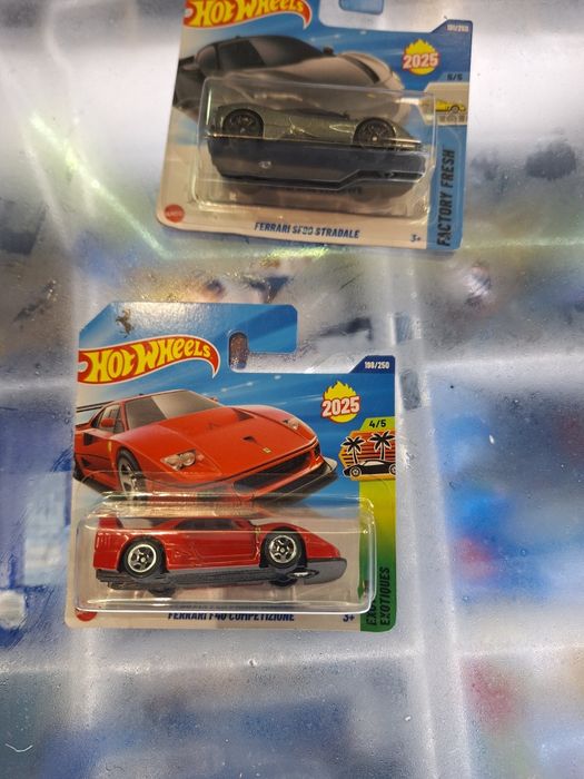 Hot wheels kolichki