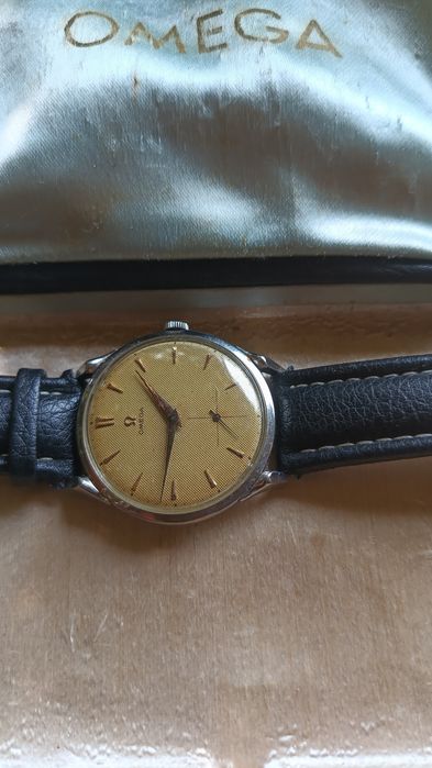 Ceas omega honycomb