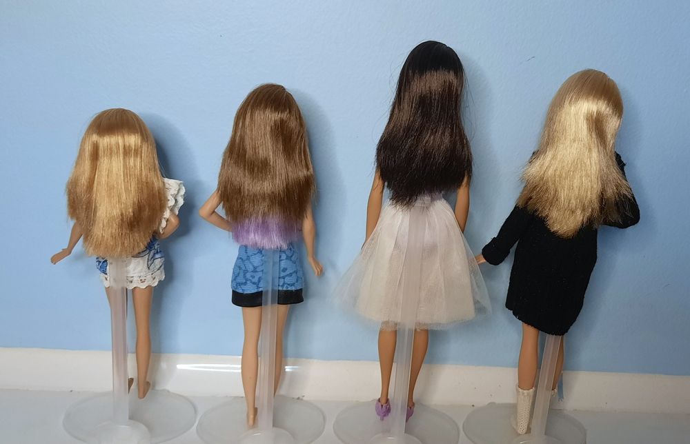 Куклы Barbie, LOL