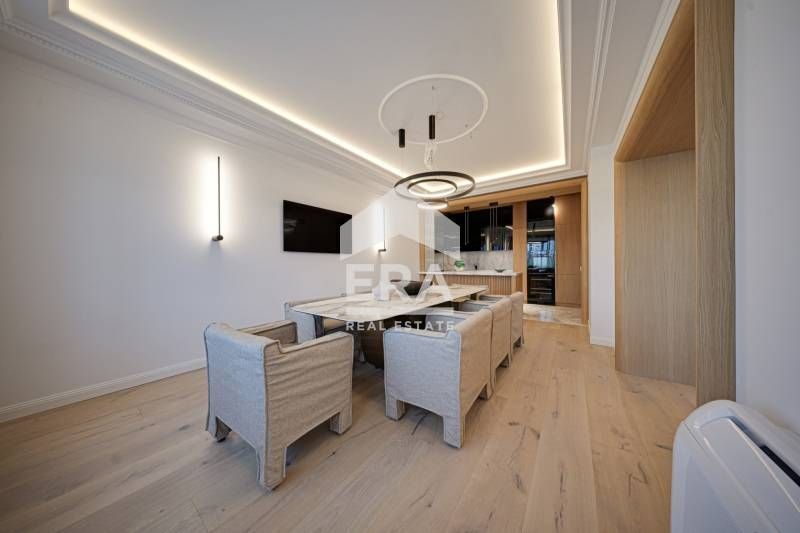 Единствен по рода си апартамент с гледка към Борисовата градина и план