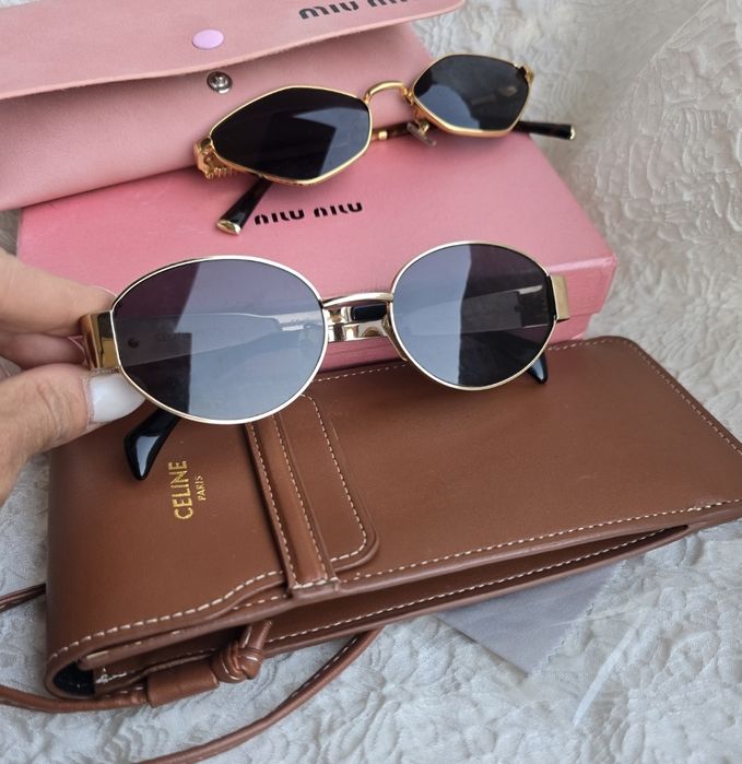 Дамски модерни очила - два модела