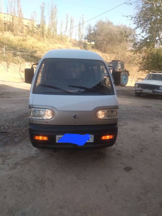 Damas  Delux sotiladi