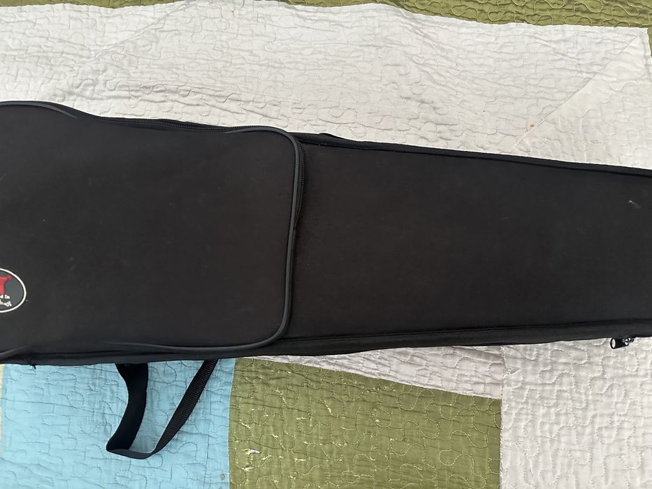 Продам скрипку размер  1/2