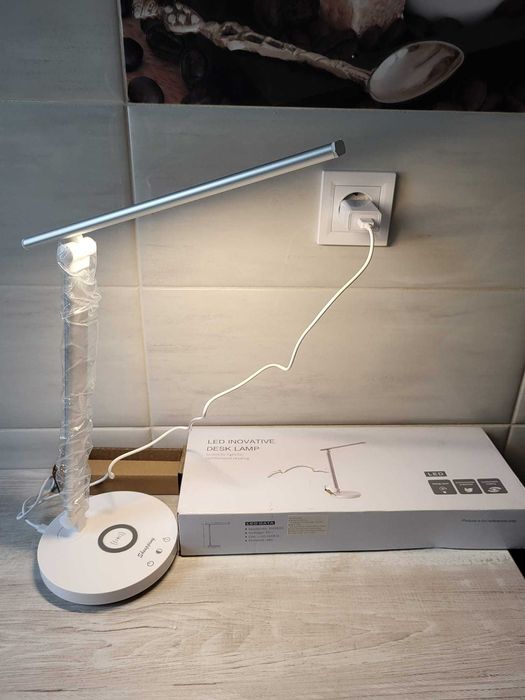 Lampă birou/podea 3000K-6000K luminozitate, modele diferite in anunt