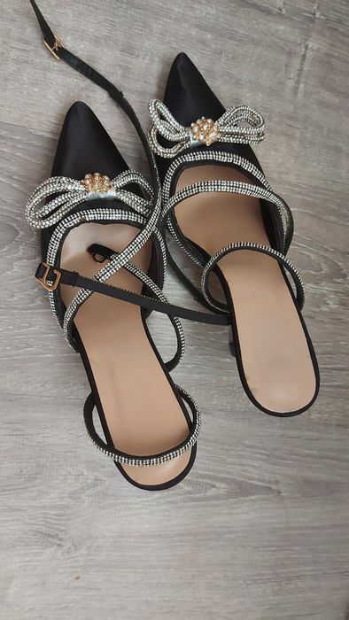 Продам Туфли женские