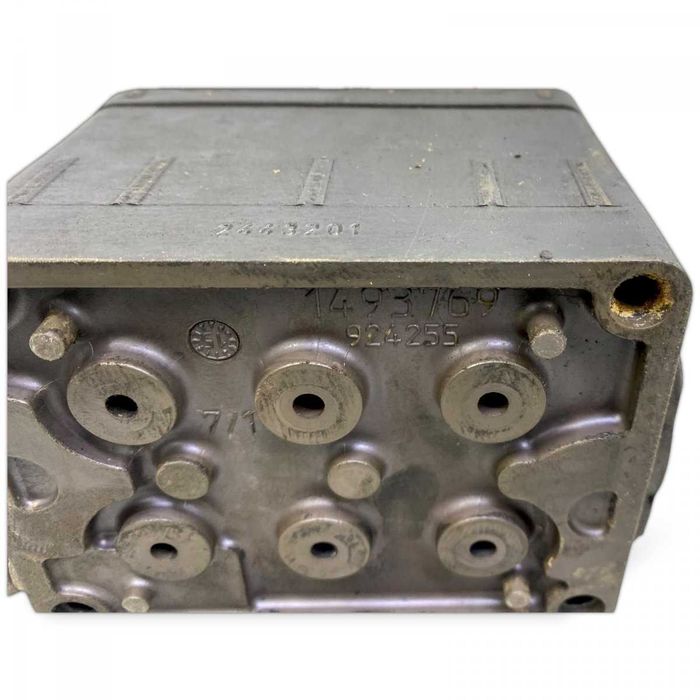 Valva solenoid Scania L,P,G,R,S 2447369 -Piese de schimb SCANIA