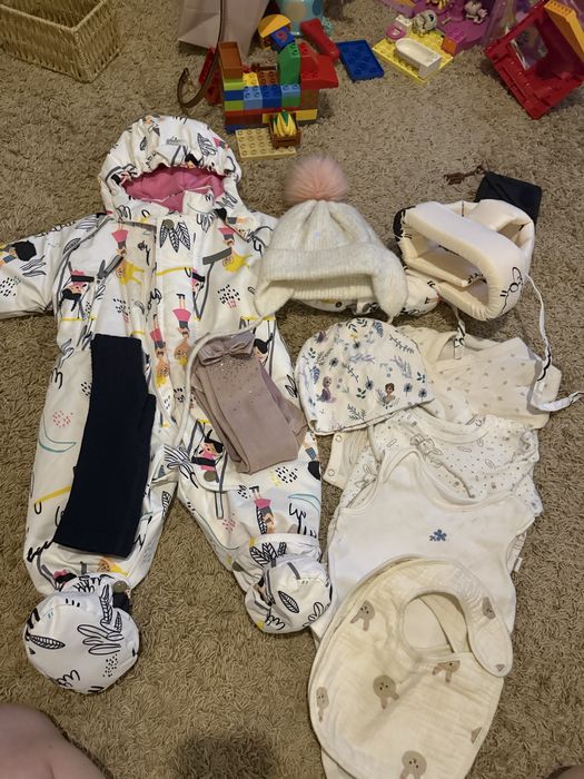 Детские вещи от 6 месяцев