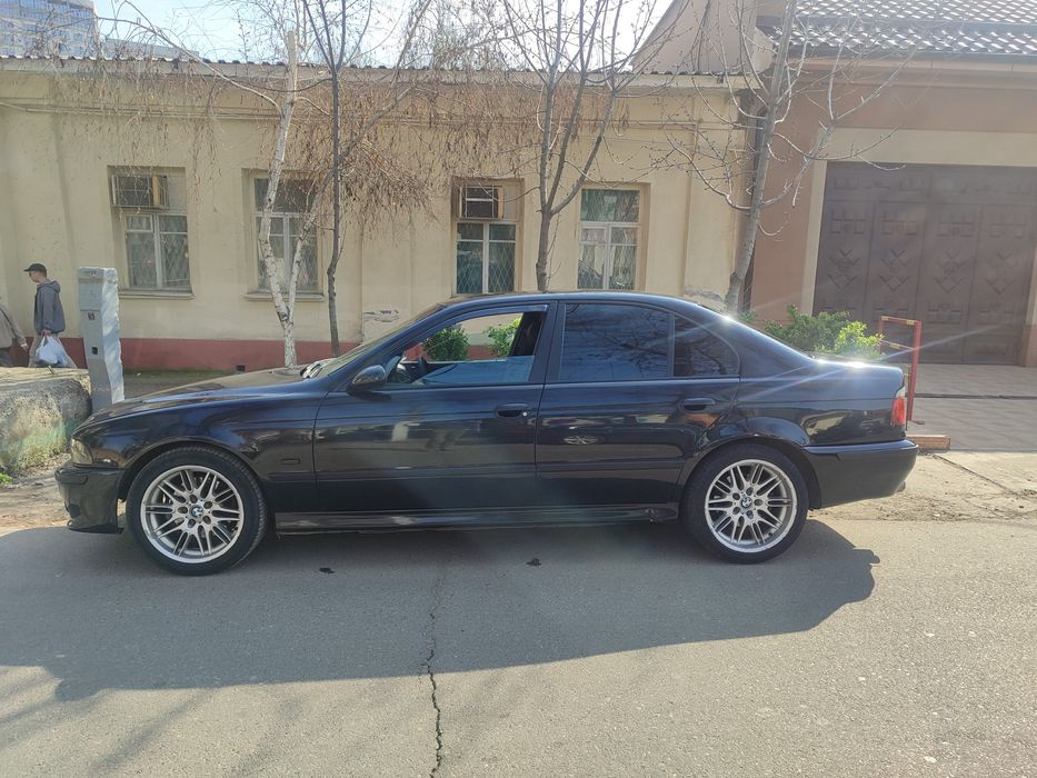 БМВ е39 540  механика