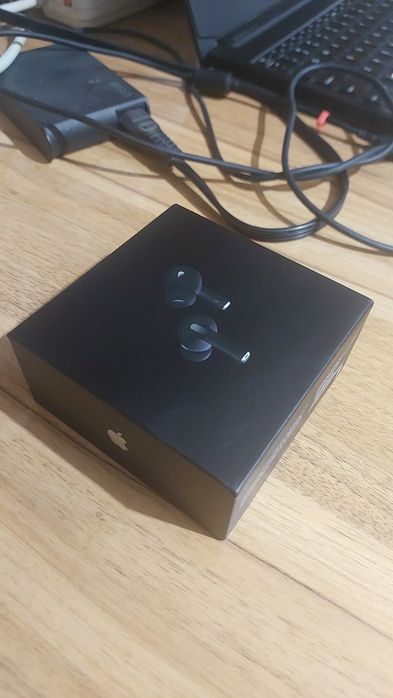 Apple air pods pro 2 orginal Dubai