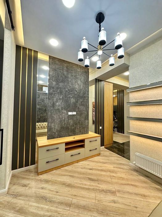 Нукусская ЕСТЬ АРЕНДАТОР 700 Новостройка 2/6/6
ПОЛНОЦЕННЫЙ ЭТАЖ/Кирпич