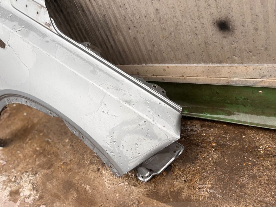 Преден десен калник • Suzuki Vitara (2019–)