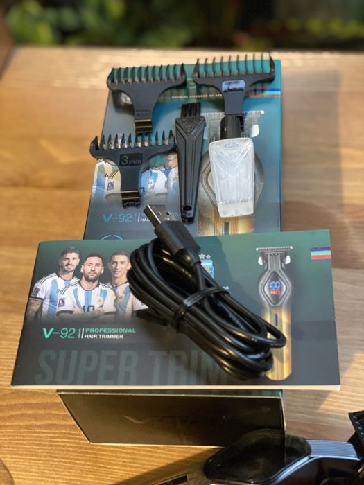 Masina de tuns VGR calitate PREMIUM V-92 1* Autonomie 120 min* 1200mah