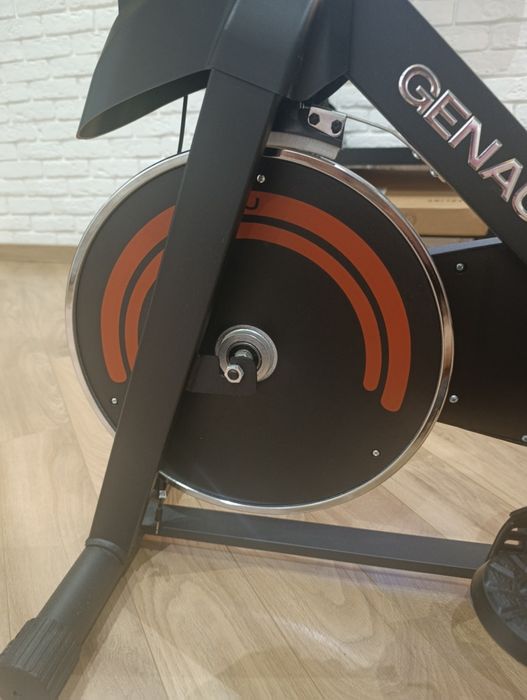 Велотренажёр Genau