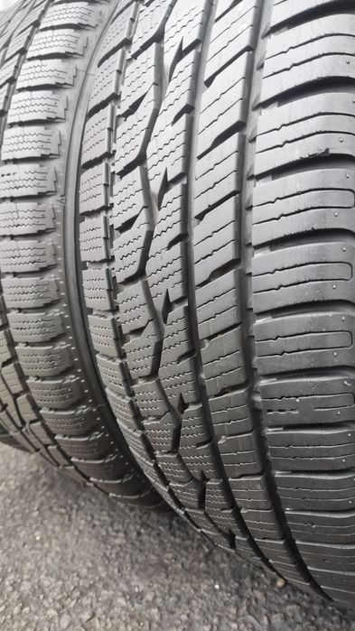 4бр.всесезонни гуми 195/65/15 TOYO Celsius 
6.5/6.6mm
намалена цена 99