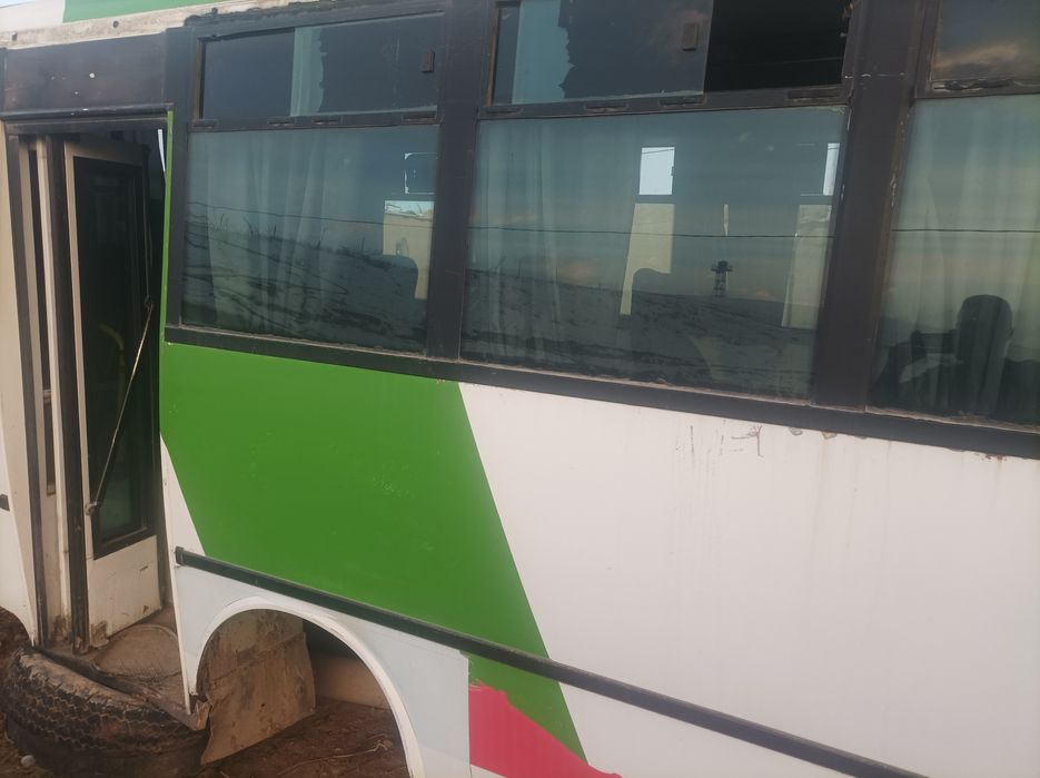 Isuzi saloni sedinalari bilan zoʻr holatda sotiladi np21mestalik