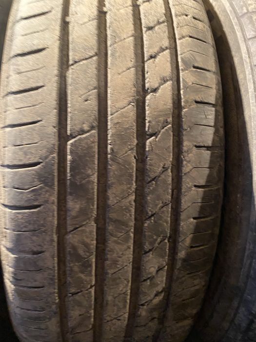 Резина на 16 215/65