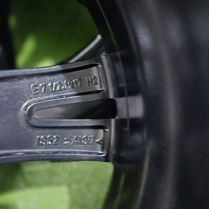 Jante R17 5x112 originale Bmw X1 f48, f49, X2 F39,seria 1 cu 225 55 17