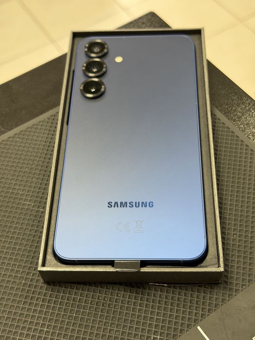 Samsung Galaxy S25 Plus +,Navy,256GB/12GB RAM *ЧистоНов*2г Гаранция*