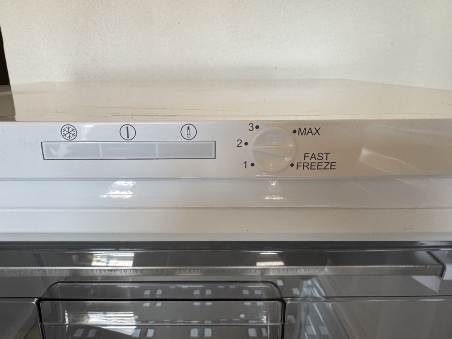 Congelator vertical Arctic