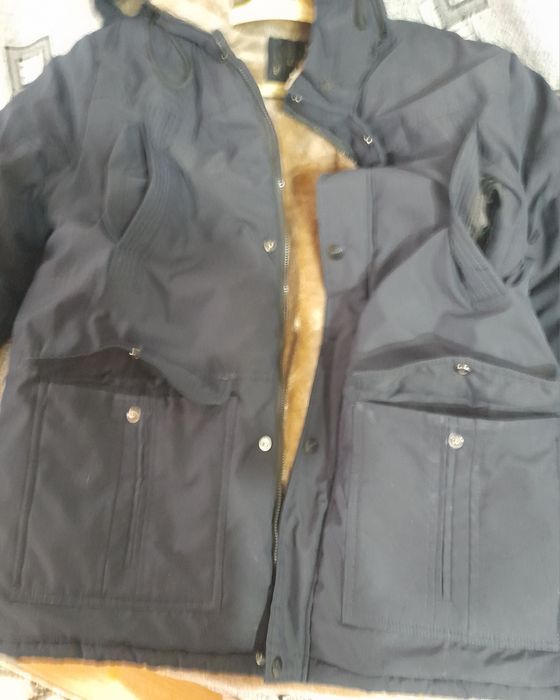 Продам куртка аляска зима