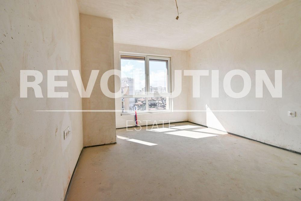 Двустаен апартамент в ж.к. Люлин 9