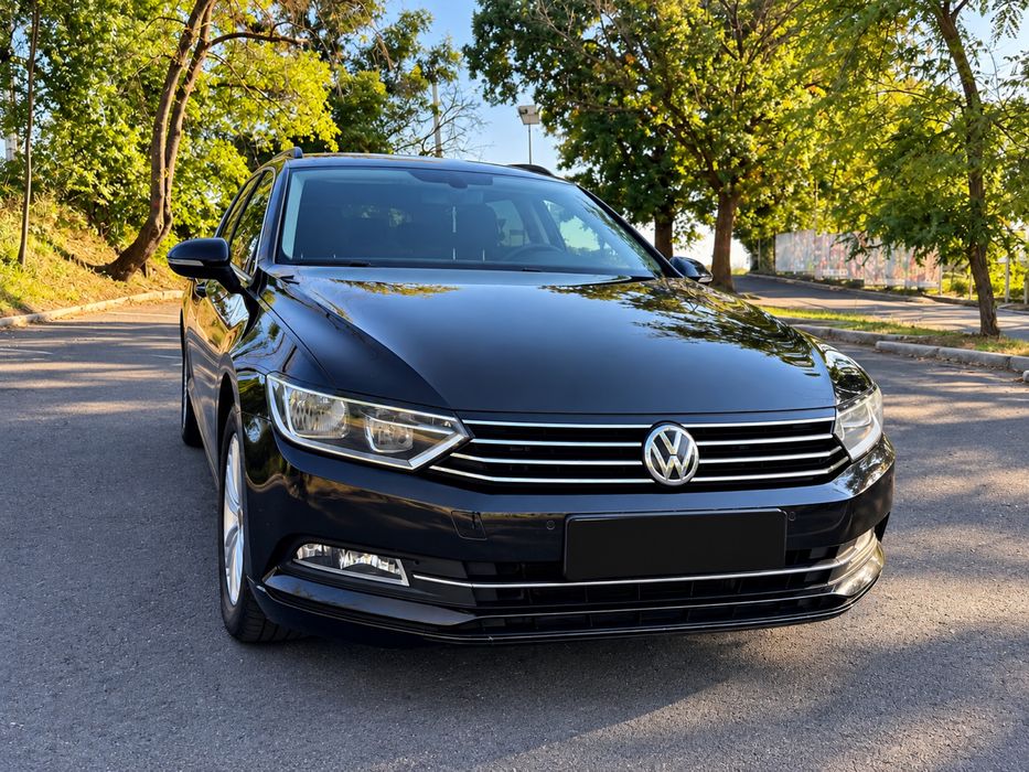 Volkswagen Passat B8 Variant 2.0 TDI 150 CP DSG | ACC | Scaune electrice + masaj | 2016