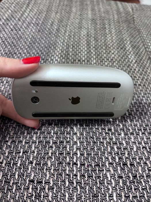 Mouse Magic Apple