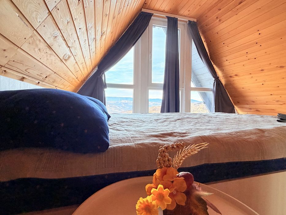 Cabana A frame / minipiscina inchisa