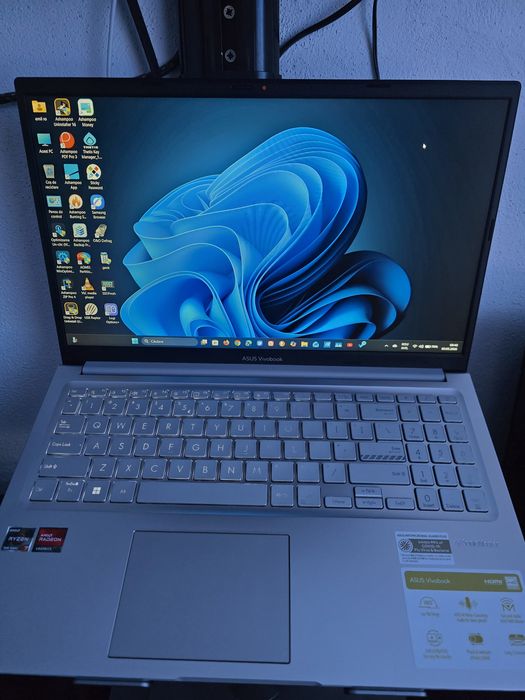 Asus vivobook 15 m1502ya