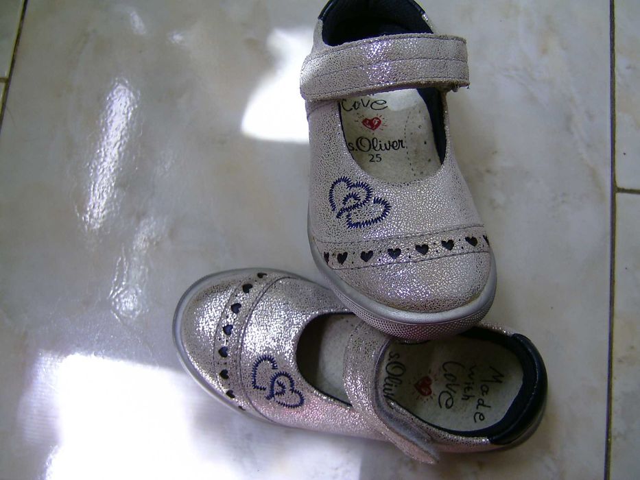 Детски обувки за момиче