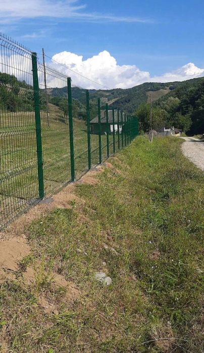 Executam garduri din plasa bordurata
