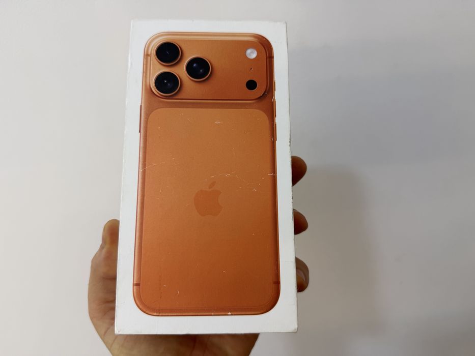 Iphone 17 Pro Max, 512 GB, Cosmic Orange, nou la cutie