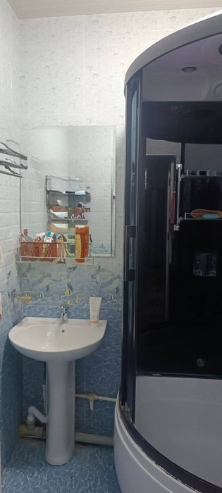 В Янги хаятском районе! 3х комнатная квартира,76м², Чинар метро,