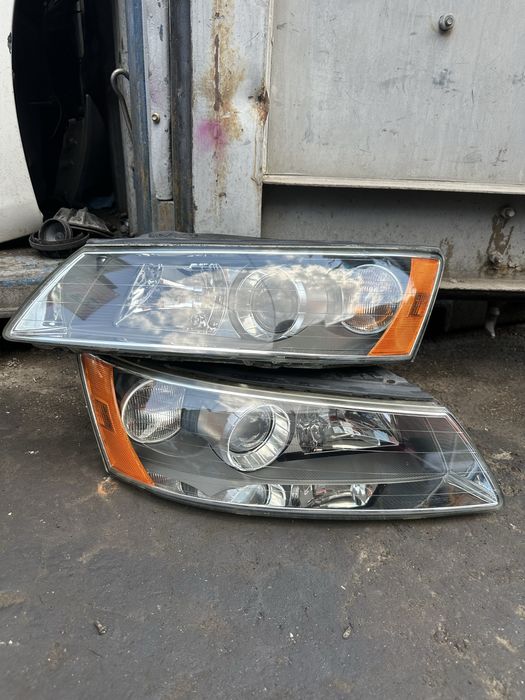 Фары на Hyundai Sonata